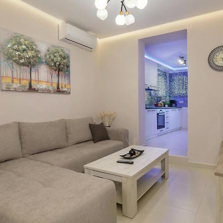 Evia'S Apartment - New Apartment In Town! Zakynthos Town Exterior photo